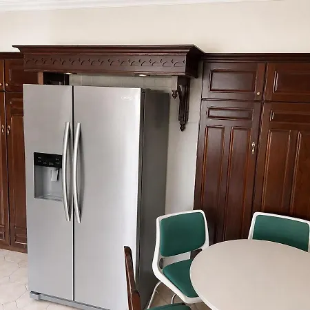 Spacious 5-bedroom Townhouse In Apartment Thurles